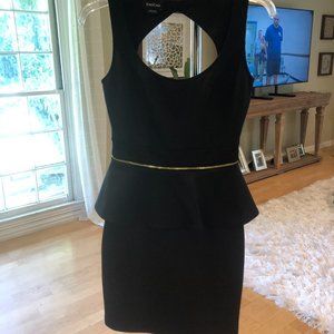 Bebe Dress NWOT - Size 0 - Black Mini / Cocktail Dress; Removable Peplum